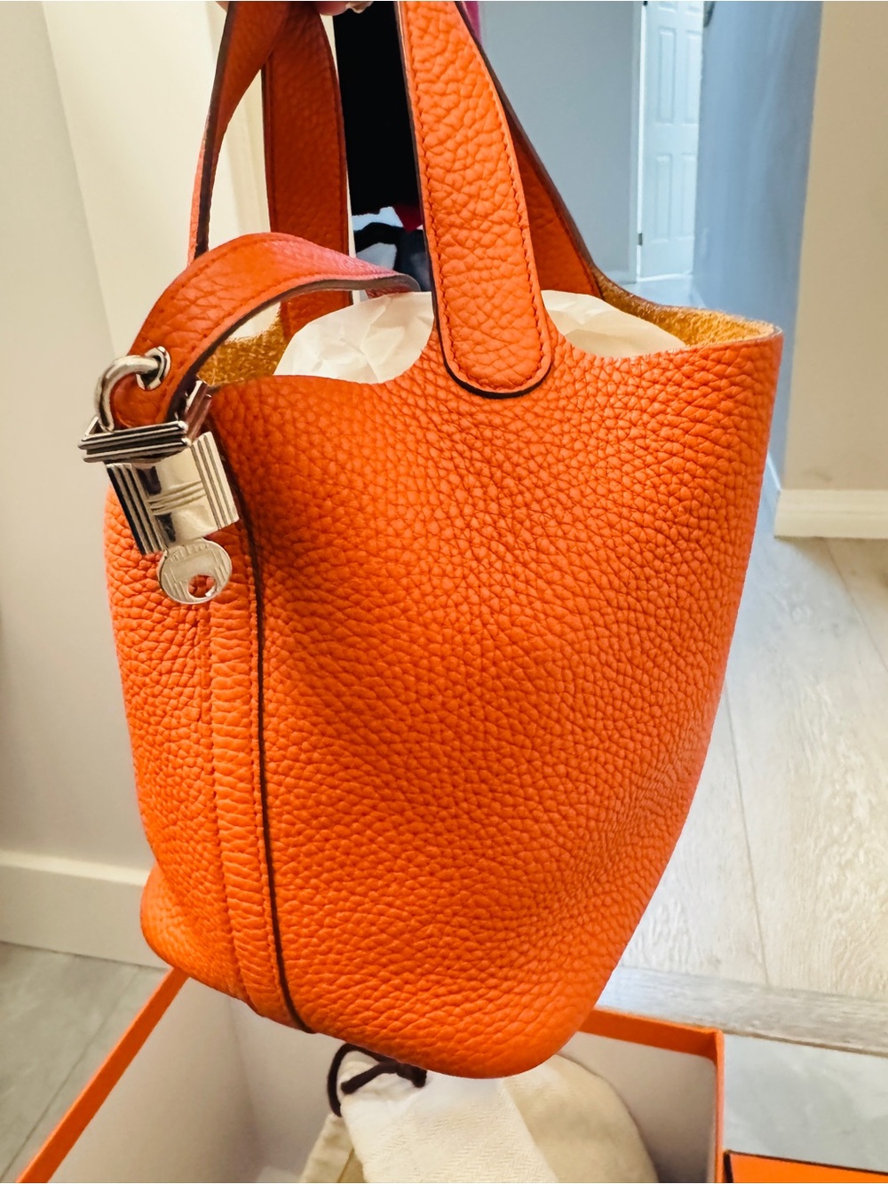 Hermes picotin 18 orange colour